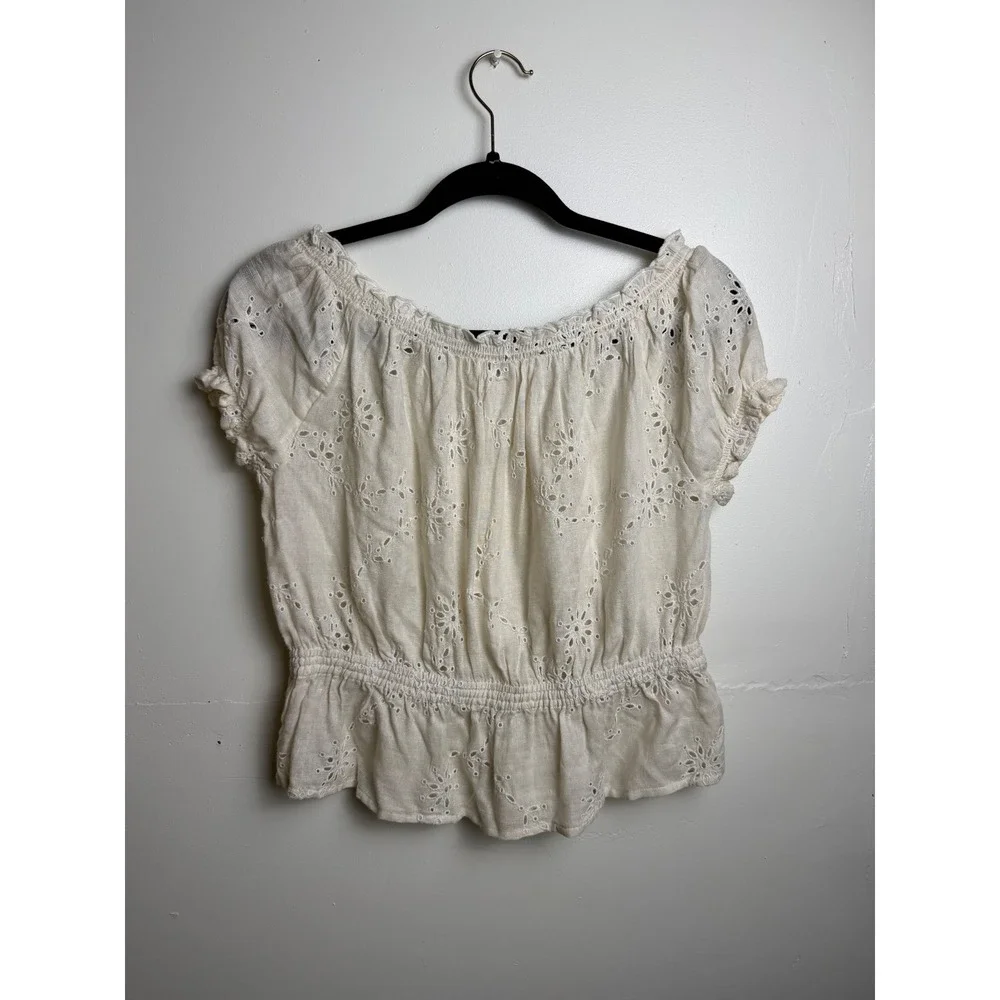 Free People Cream Eyelet Embroidery Peasant Blouse Cottagecore Puff Sleeve Top M